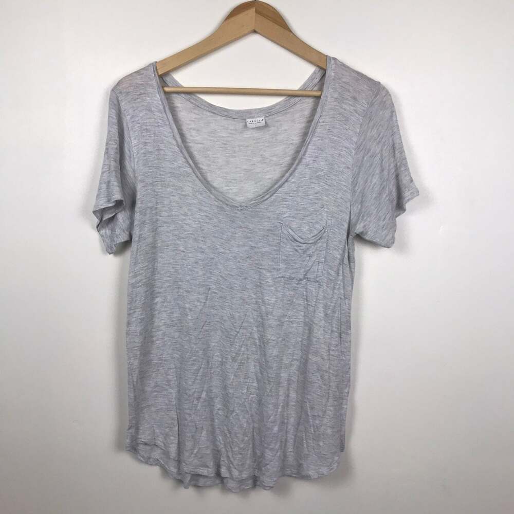 Tresics t-shirt light gray size‎ large